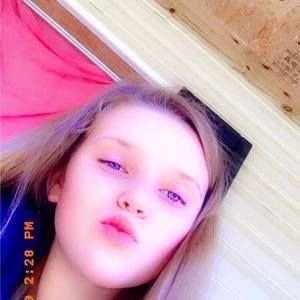 Meet your Posher, Isabella